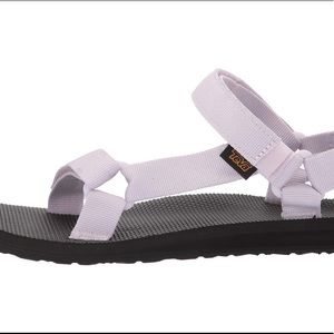 Teva size 7 flatform mesh sandal black and purple